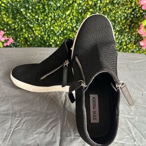Steve Madden Black Knit Slip-On Shoes